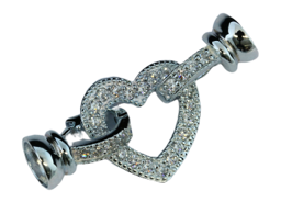 Vedere dettagli per Chiusura a cuore con Zircone 16 mm. Scatto. Argento 925 Immagine di Chiusura a cuore con Zircone 16 mm. Scatto. Argento 925