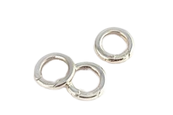 Vedere dettagli per Accorciatore per collana rotondo 20x3,5mm argento 925 Immagine di Accorciatore per collana rotondo 20x3,5mm argento 925