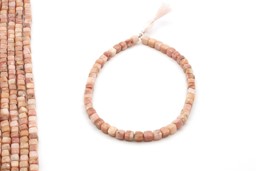 Zeige Details für Andenopal (rosa) fac. Würfel 8mm Strang, 42cm Bild von Andenopal (rosa) fac. Würfel 8mm Strang, 42cm