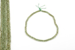 Zeige Details für Apatit Kugeln  3-5mm Strang (grün) Bild von Apatit Kugeln  3-5mm Strang (grün)