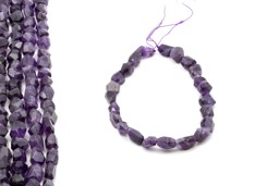 Zeige Details für Amethyst fac. Nuggets 13-20mm Strang Bild von Amethyst fac. Nuggets 13-20mm Strang