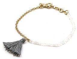 Vedere dettagli per "Nappina". Pietra di luna arcobaleno. Bracciale. Argento 925 placcato oro Immagine di "Nappina". Pietra di luna arcobaleno. Bracciale. Argento 925 placcato oro