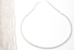 Zeige Details für Achat Kugeln  3mm Strang (weiss) Bild von Achat Kugeln  3mm Strang (weiss)