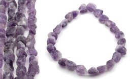 Immagine di Amethyst Roh-Nugget 25-35mm Strang