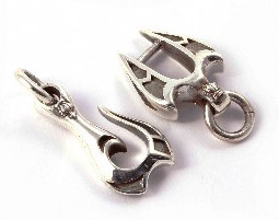 Vedere dettagli per Chiusura Argento Extra "Gancio" ca.65x19mm Immagine di Chiusura Argento Extra "Gancio" ca.65x19mm