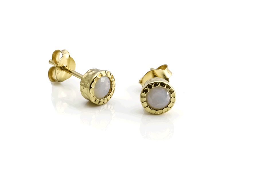 Bild von Mondstein Cabochon 5.5mm Ohrstecker Marrakesh, Silber vergoldet