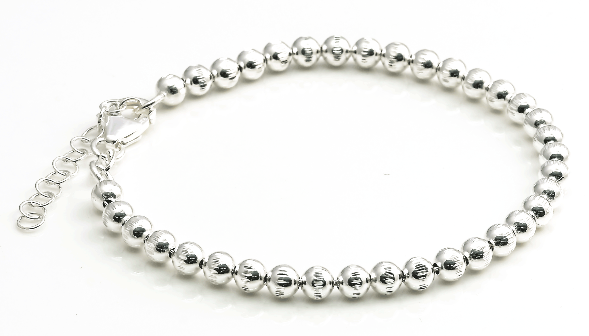 Bild von Armband facettierte Kugeln 4mm "Diamond-Cut", mit Karabiner