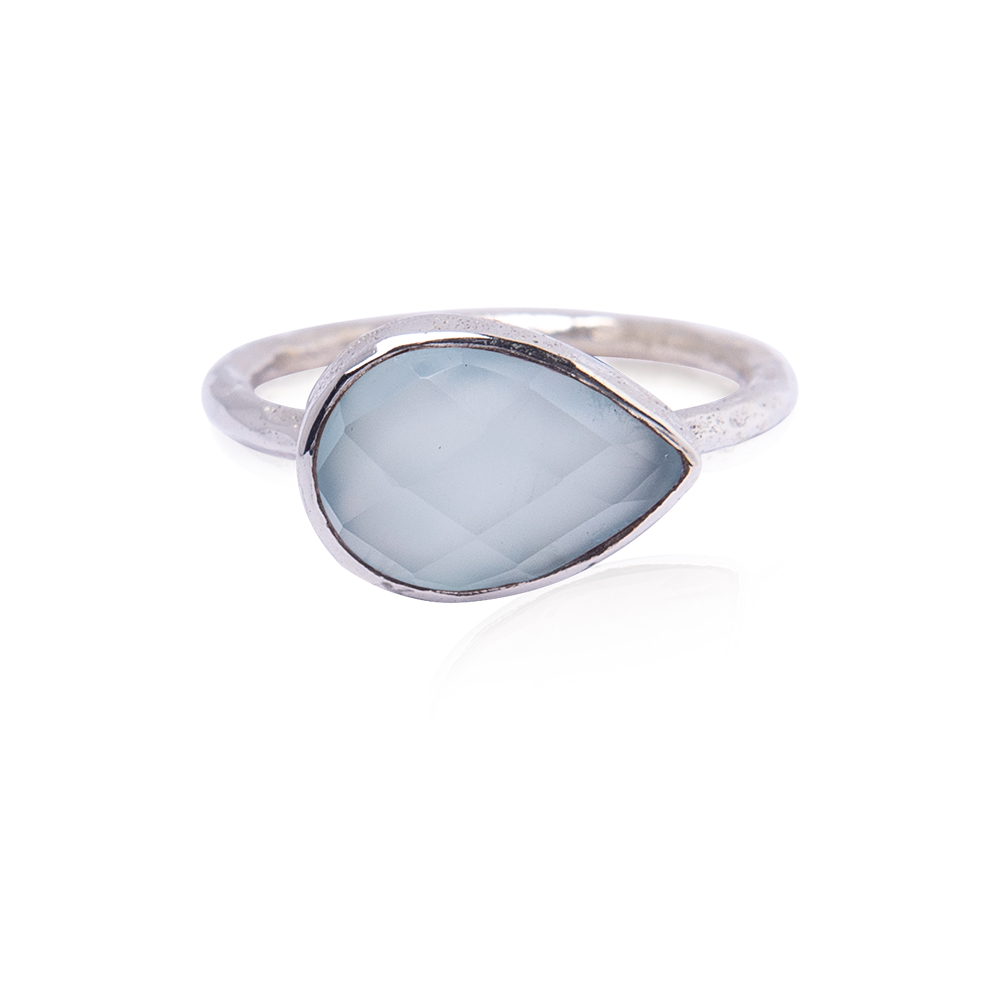 Immagine di Aqua chalcedon fac. Tropfen 9x12mm Ring, gehämmert, Silber 925