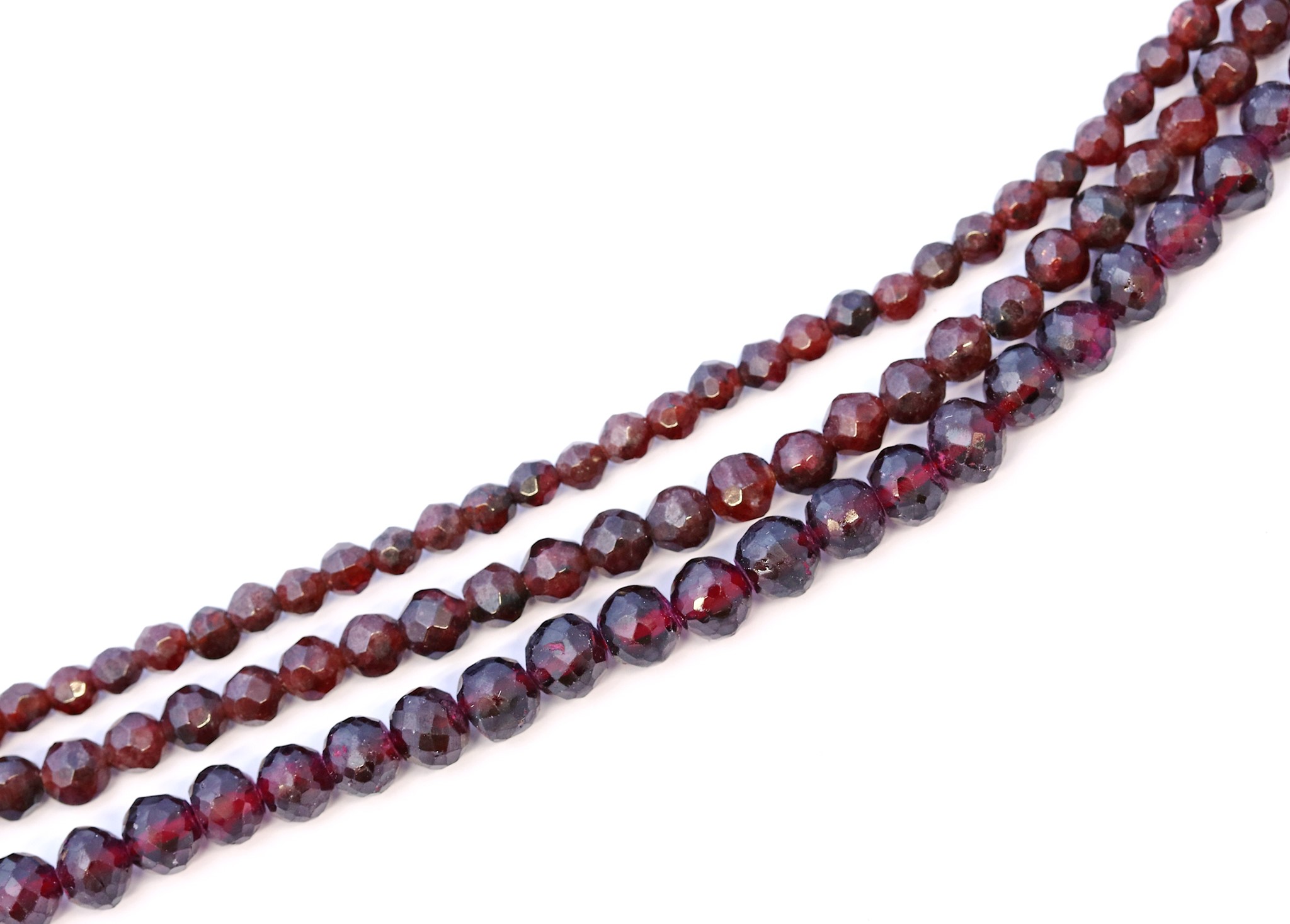 Granat rot fac. Kugeln  6mm Strang