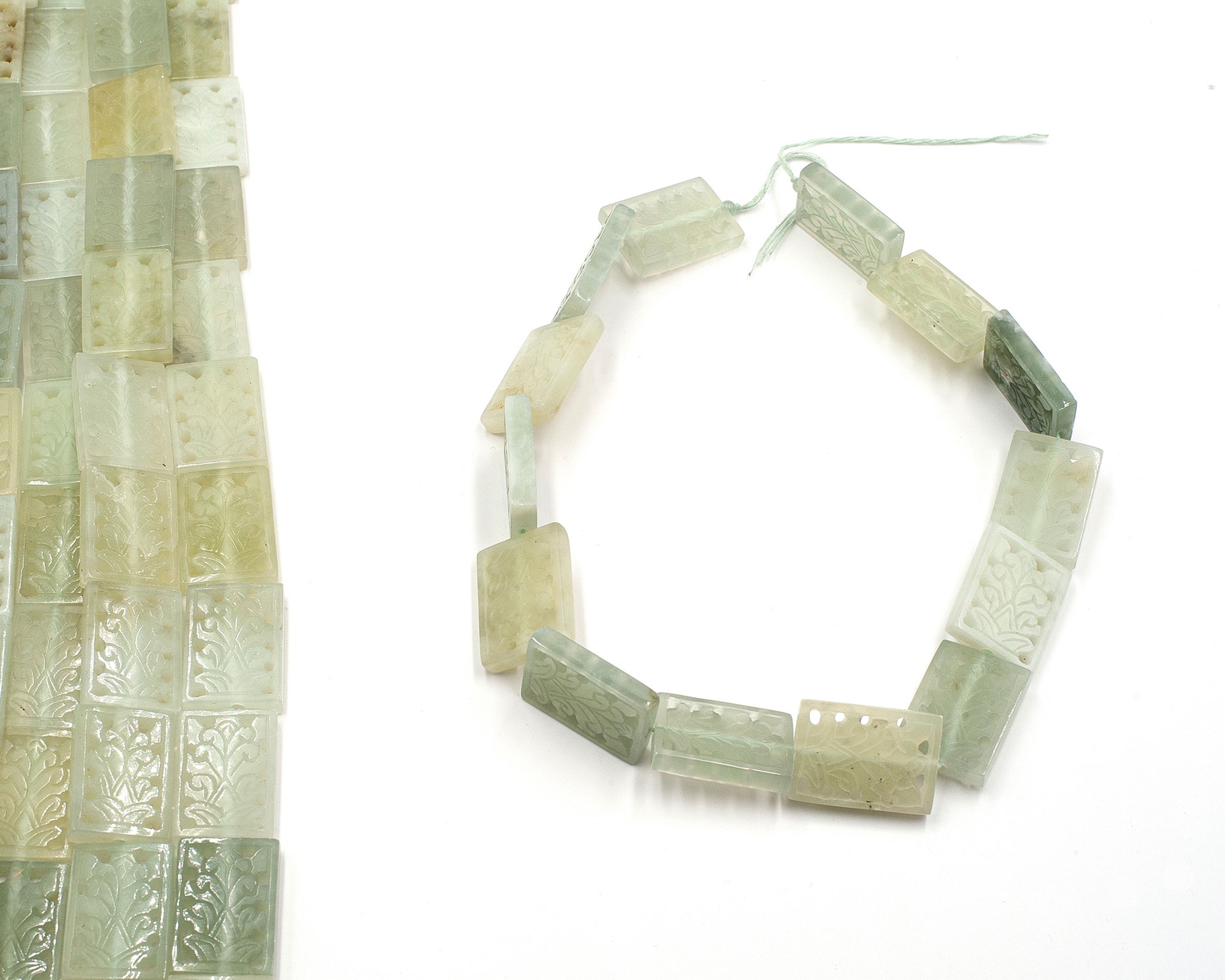 Bild von China Jade "Fantasy-Gravur" Strang