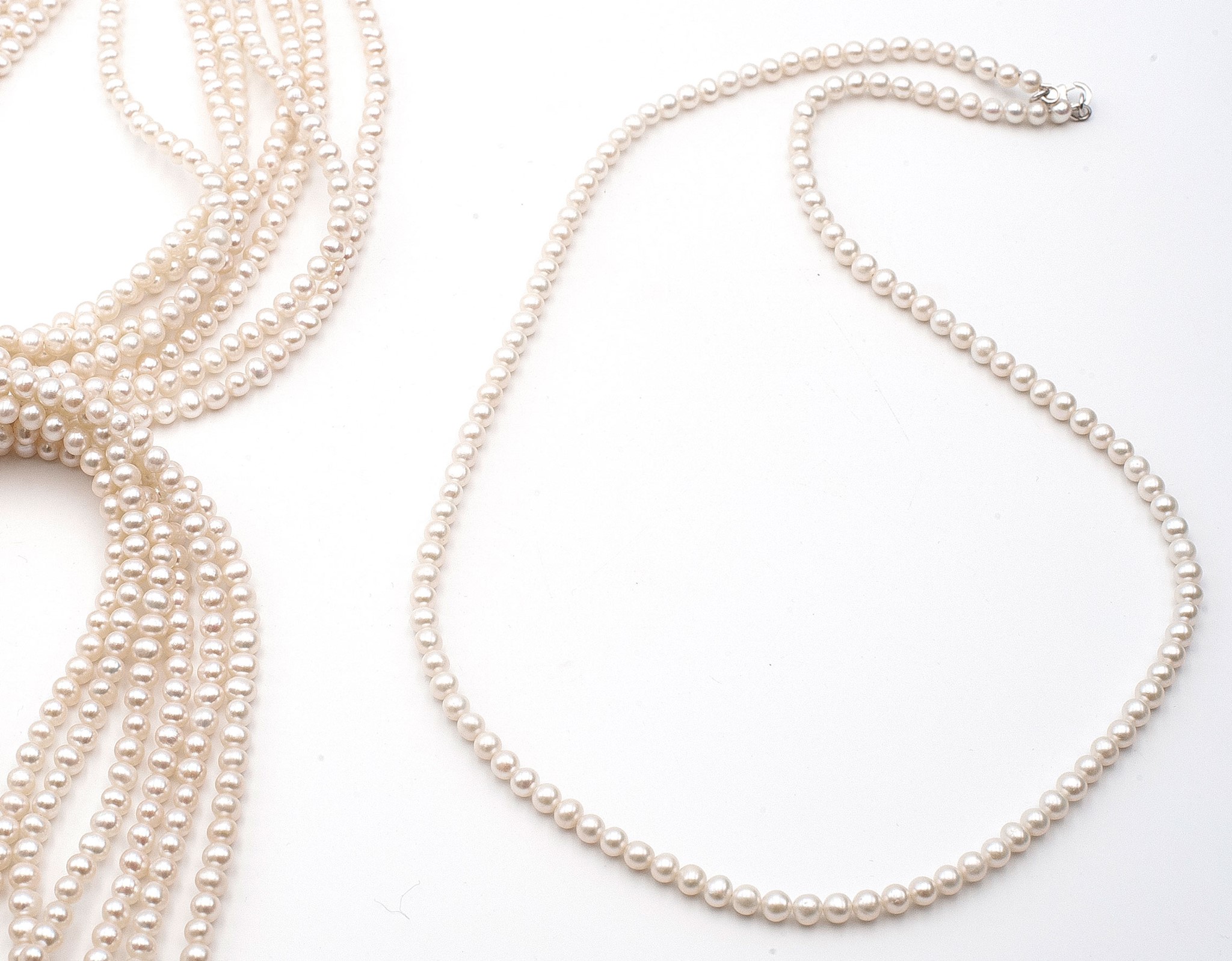 Bild von Perlen Kugel  4mm Kette