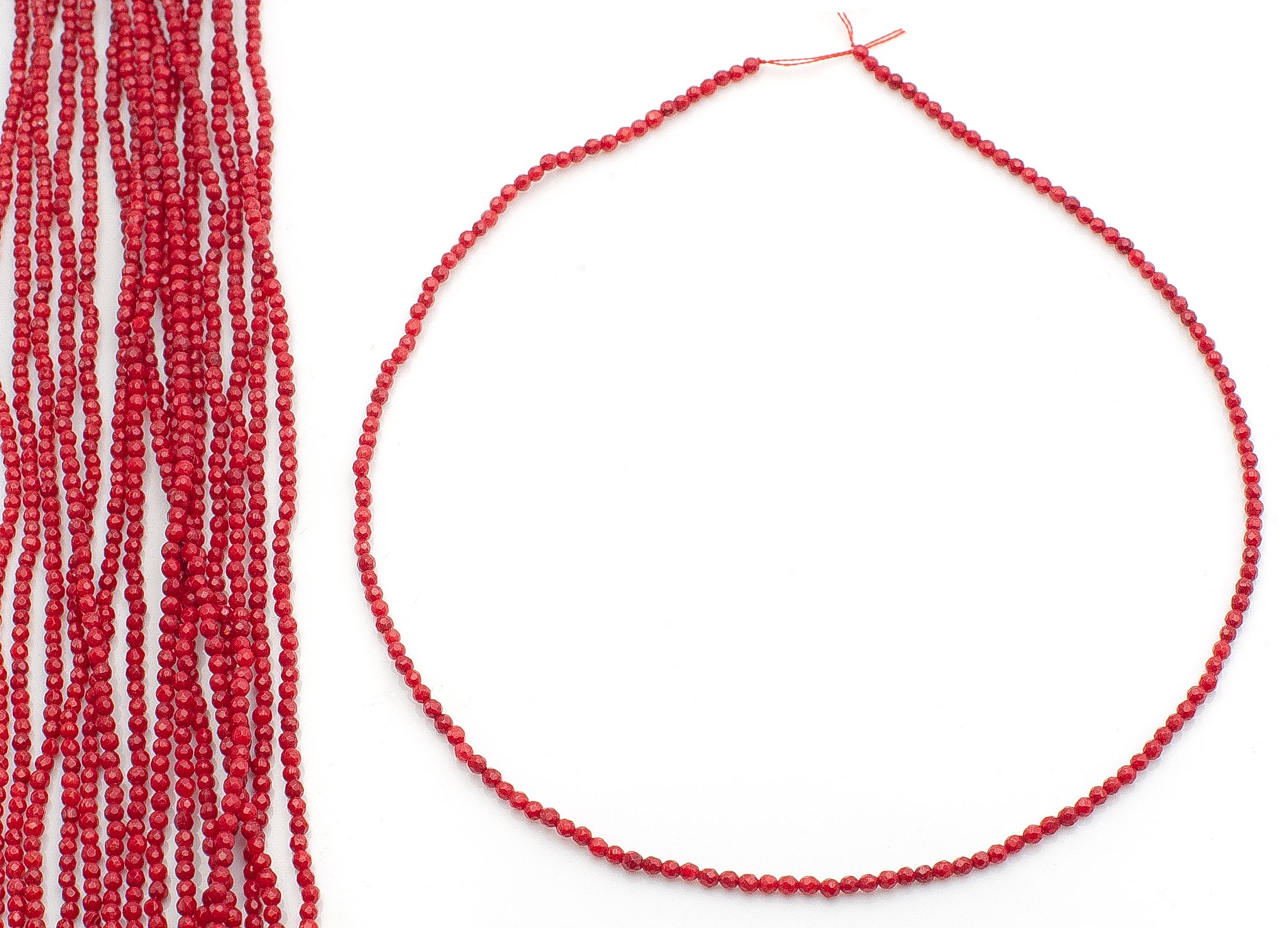 Bild von Koralle (gefärbt) fac. Kugeln  2mm Strang