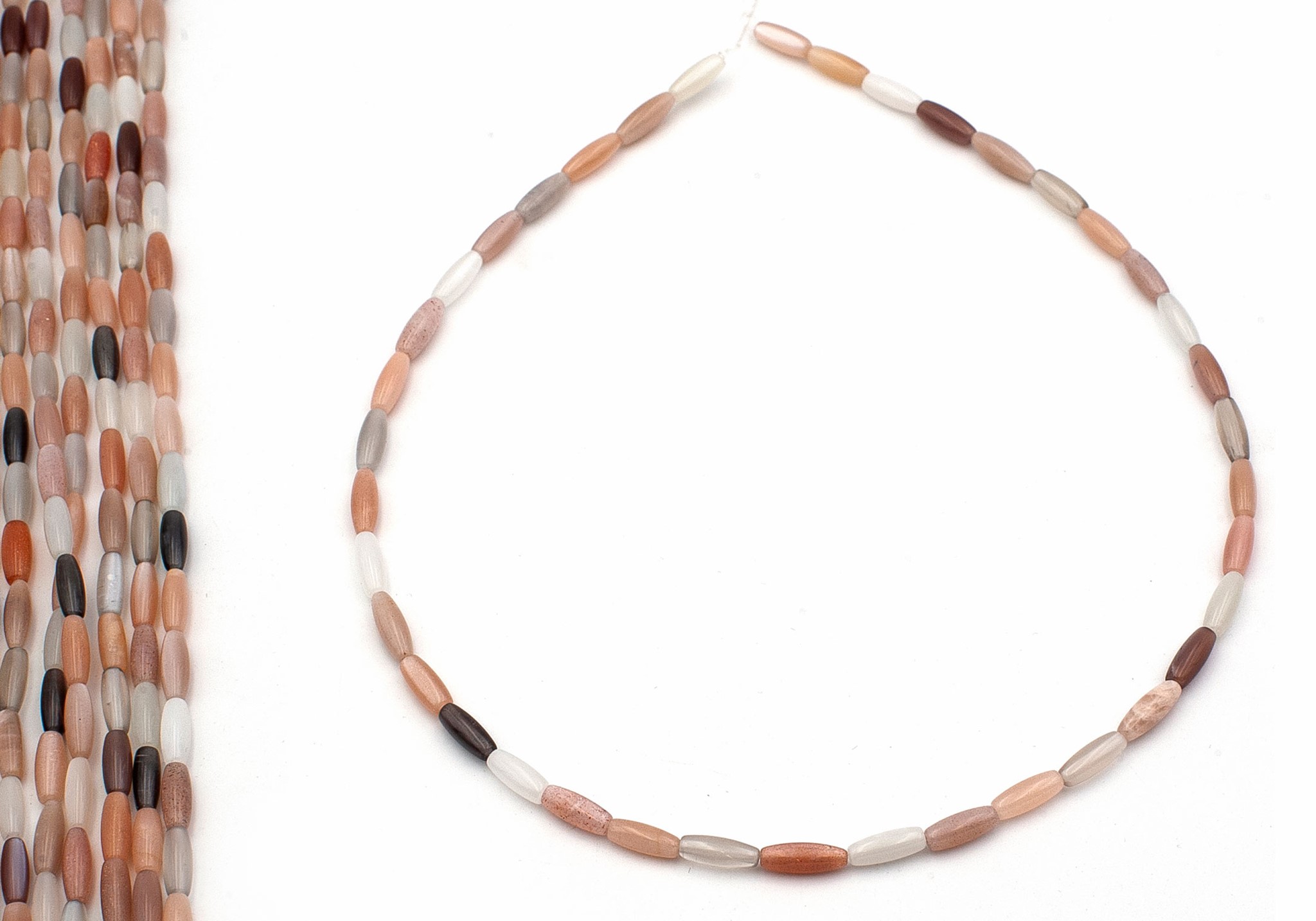 Bild von Mondstein Olive 4x10mm Strang