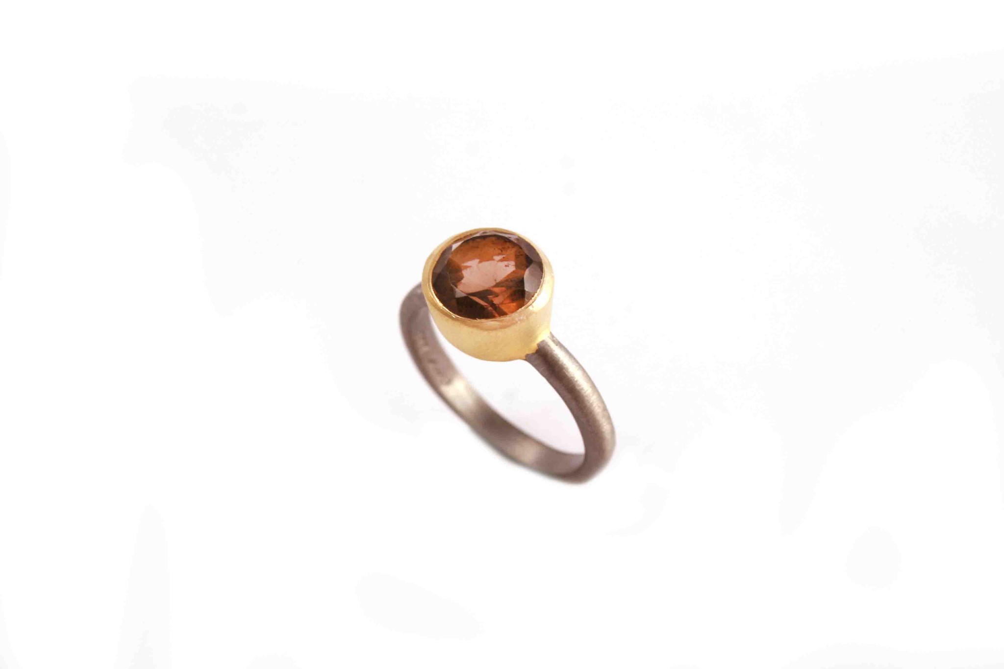 Bild von Rauchquarz fac. Cabochon 9mm Bi-Color Ring