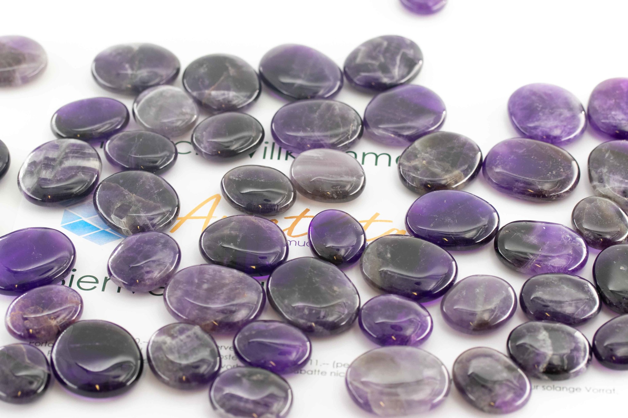 Bild von Amethyst Handschmeichler (VE: 300g)