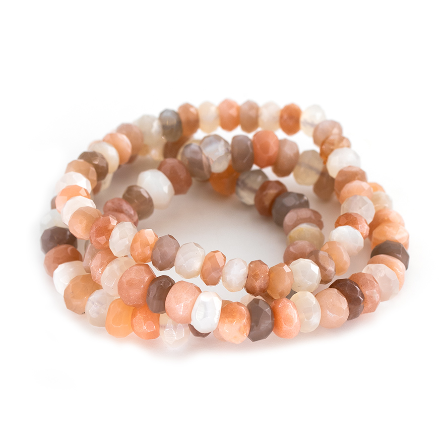 Immagine di Pietra di luna sfaccettata. Bracciale di rondelle da 6 mm (mc)