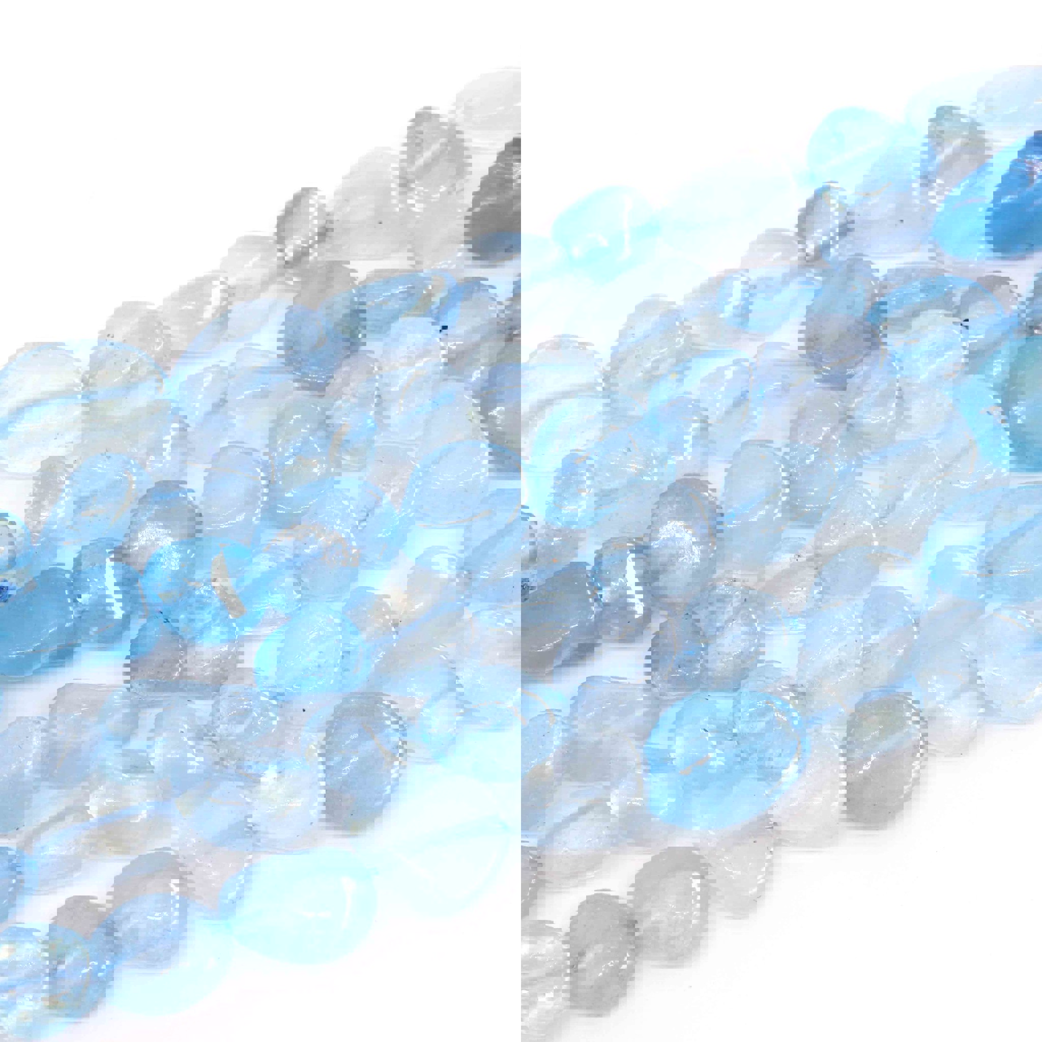 Bild von Aquamarin Nuggets  7-9mm Strang
