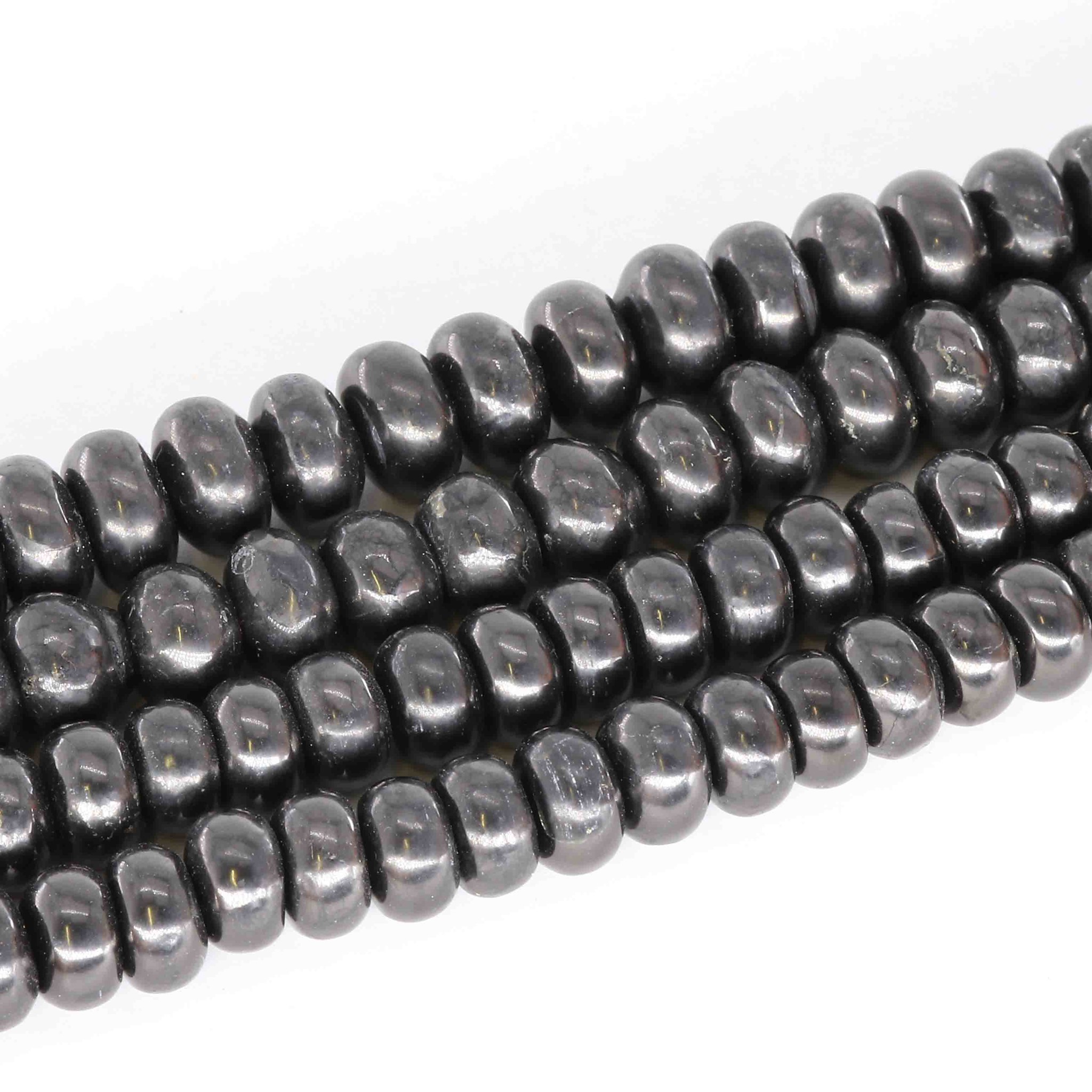Image de Schungit Button Strang