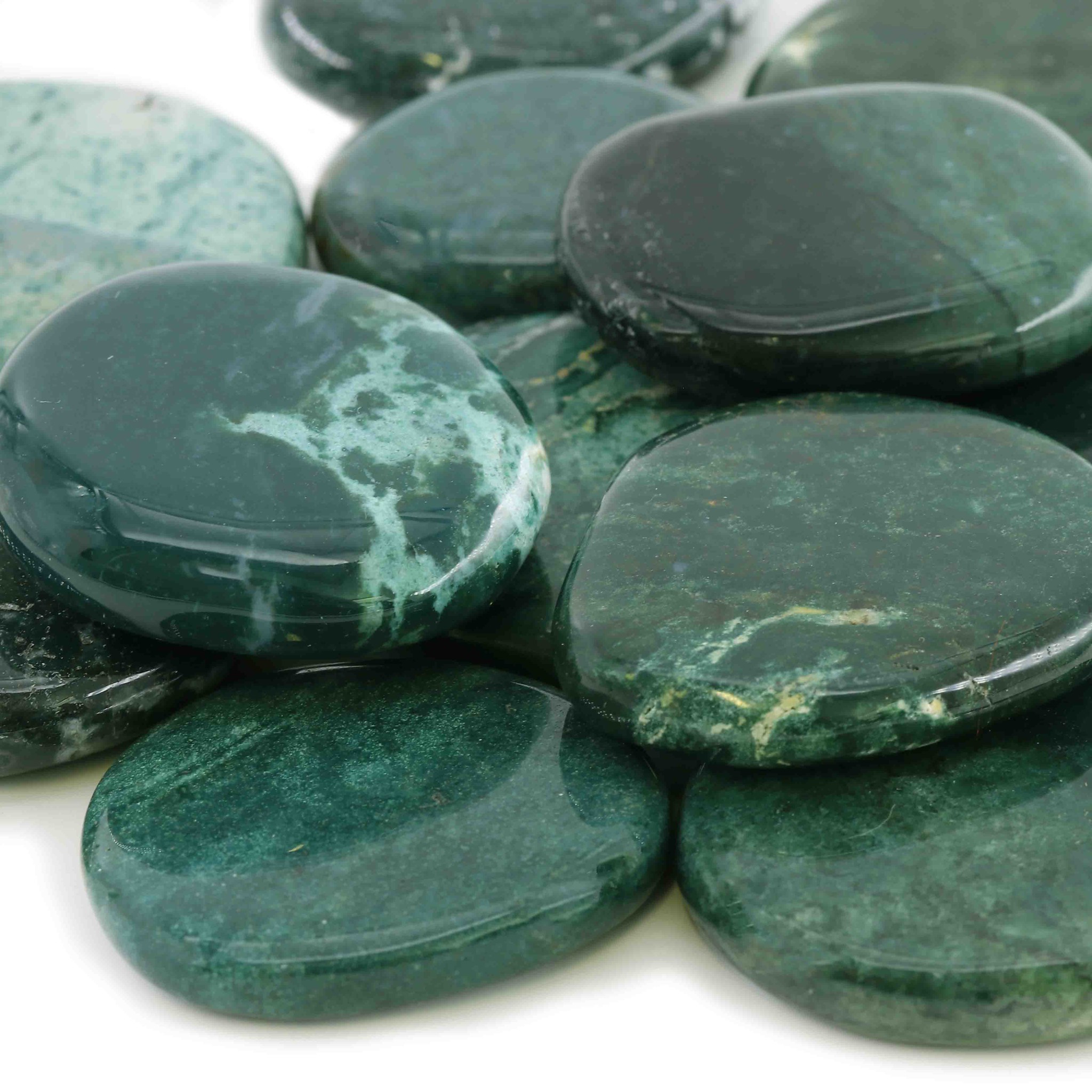 Bild von Grüner Jaspis Handschmeichler (VE: 500g)