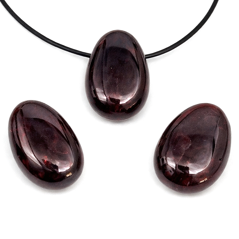 Bild von Granat Nugget-Tropfen 20x30mm mit 3mm Loch Anhänger 