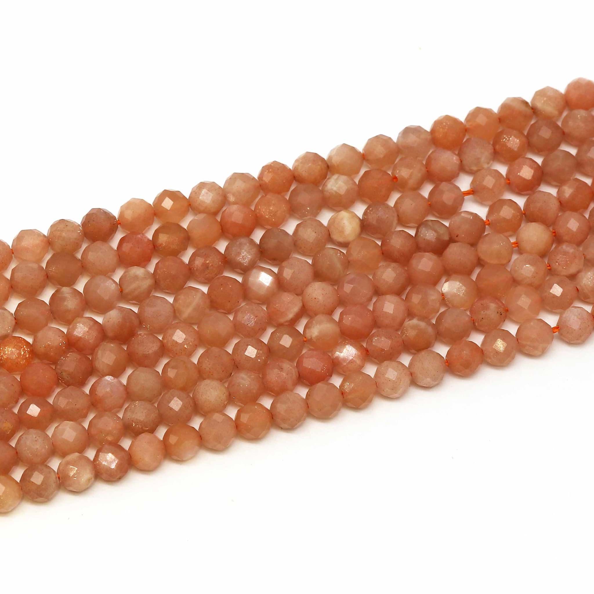 Mondstein fac. Kugeln  4mm Strang (peach)
