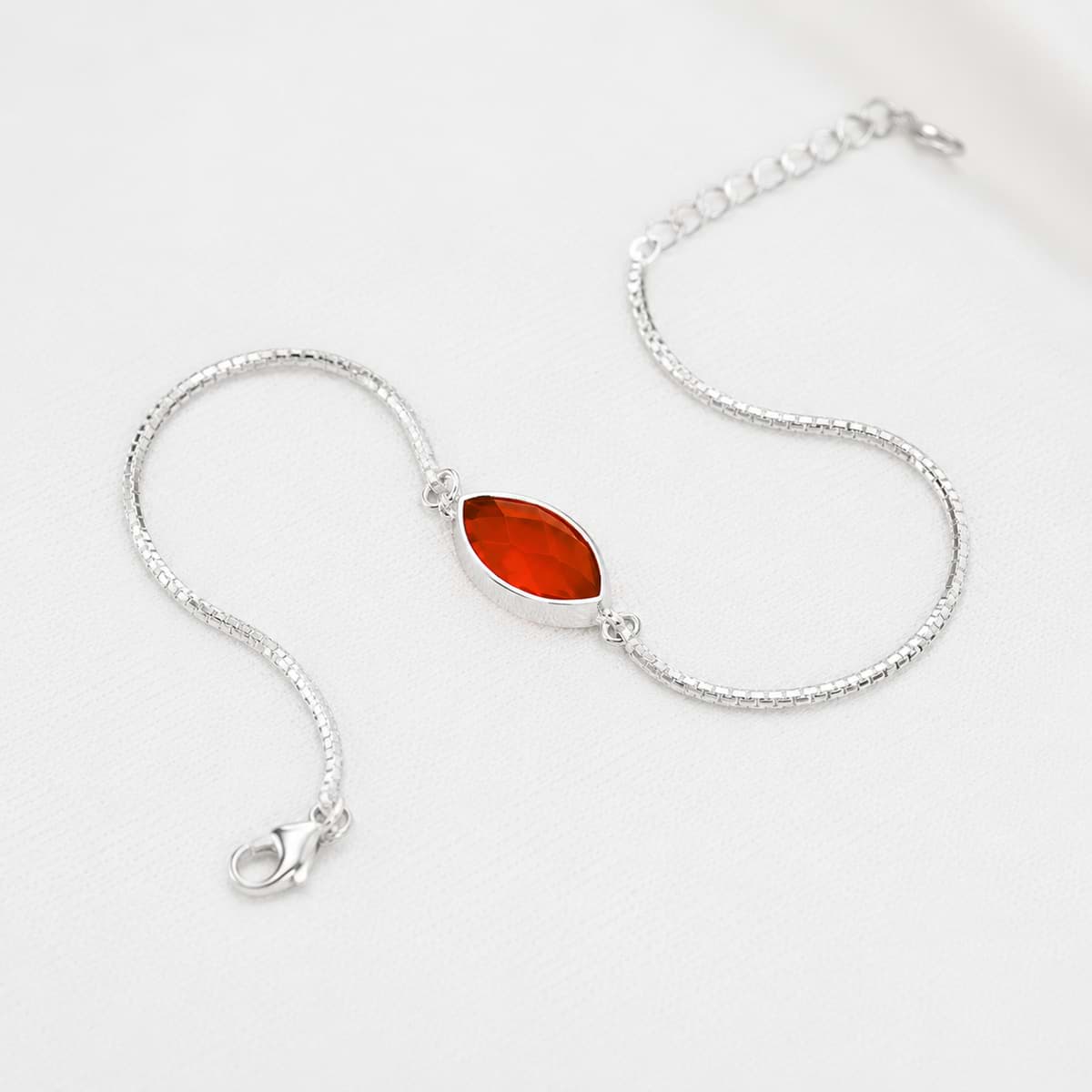 "Horse-Eye". Karneol. Armband. Silber & Vergoldet