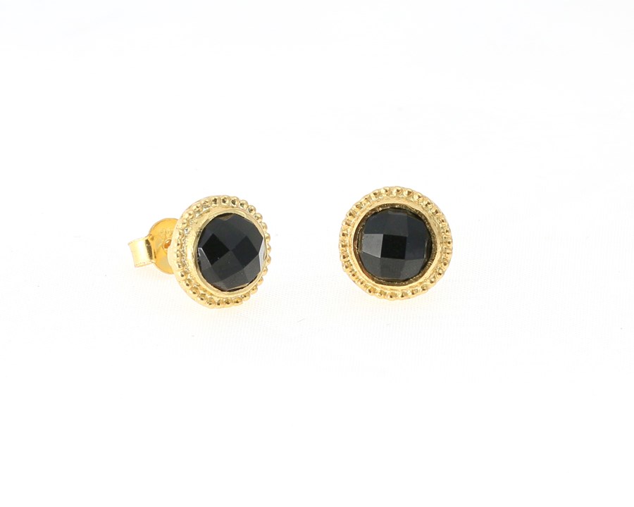 Ohrstecker Onyx facettierte Cabochon 7mm gefasst, Silber vergoldet