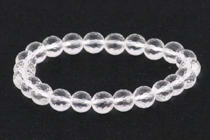 Bild von Bergkristall facettierte Kugeln  8mm Armband