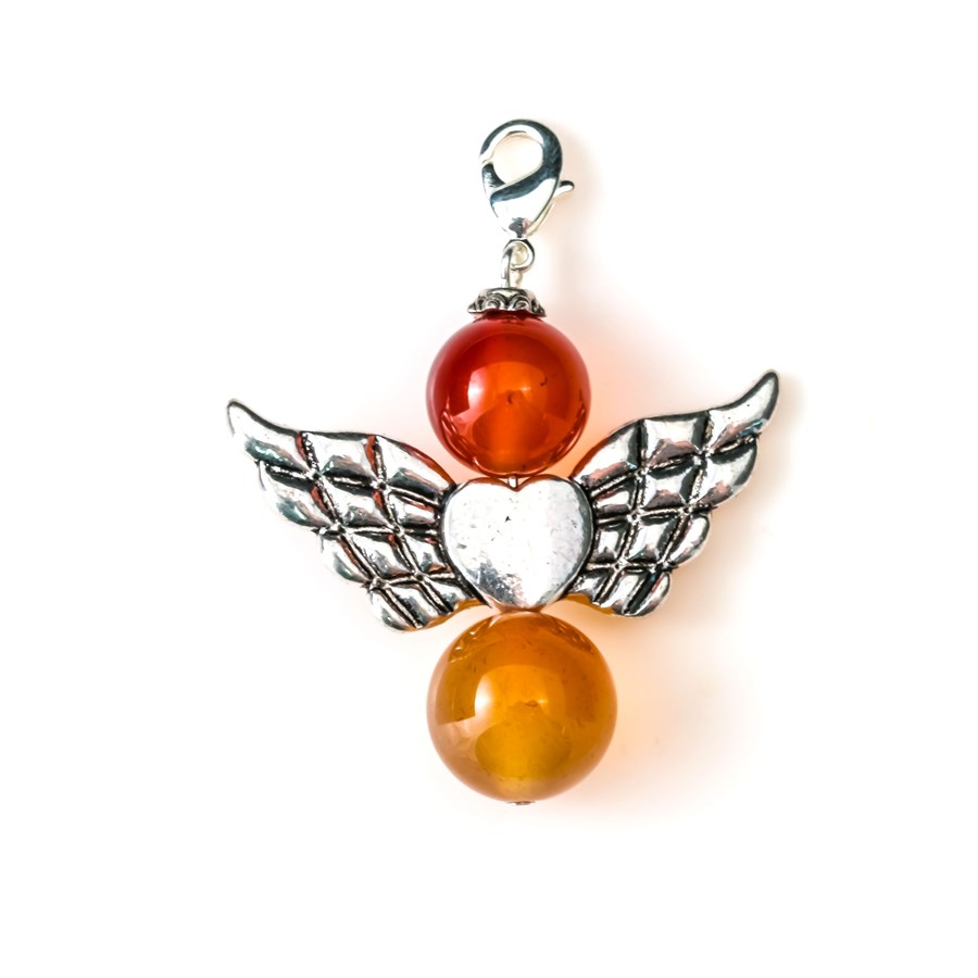 Bild von Charm Anhänger Karneol Engel gross mit Metallflügel, 12 & 14mm Kugeln