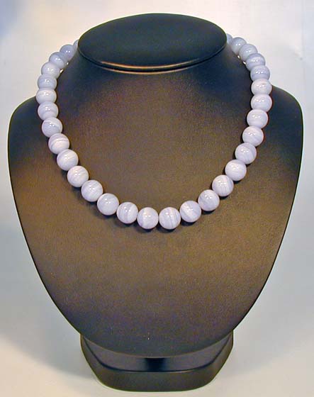yCalcédoine boule 16mm fil de perles
