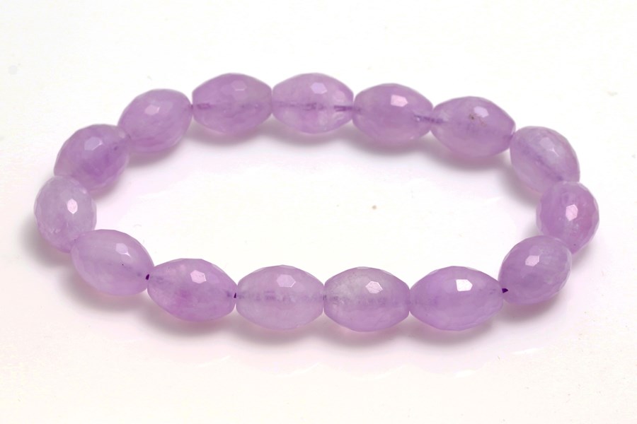 Immagine di Amethyst fac. Eiform 10x14mm (Lavendel) Armband